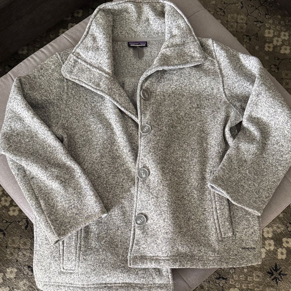 Patagonia Women’s Gray Light Pea Coat